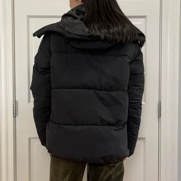 Cotton On Mother Puffer - Picture 3 of 3